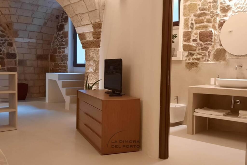 La Dimora Del Porto Villa Brindisi Exterior foto